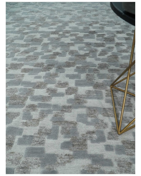 Hand carved Silver, Gray and Brown Traditional Geometrical Pattern Hand Knotted 8x10 and 9x12 Wool and Silk Area Rug