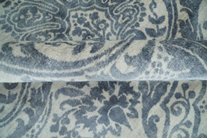 Handmade 7.8x9.10 Damask Ivory and gray Blended Wool and Bamboo Silk Area Rug