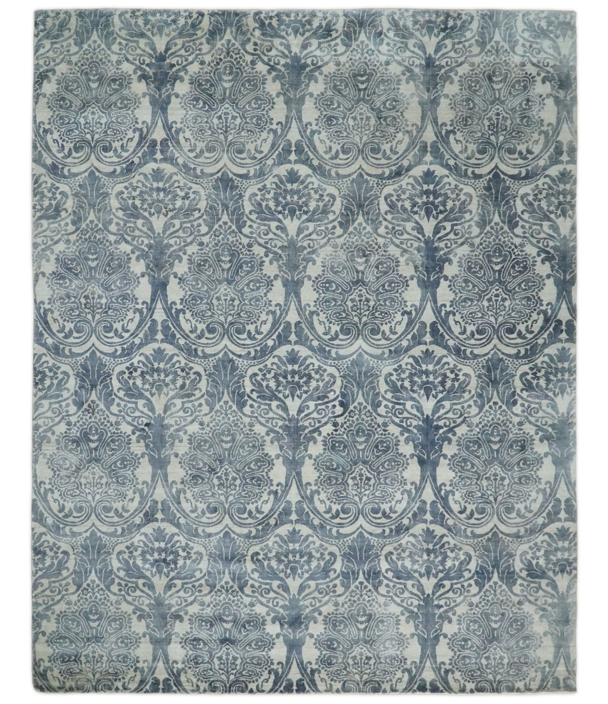 Handmade 7.8x9.10 Damask Ivory and gray Blended Wool and Bamboo Silk Area Rug