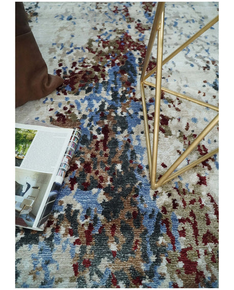 Handmade 8x10 Ivory, Blue and Red Abstract bamboo Silk Area Rug | TRDS2810