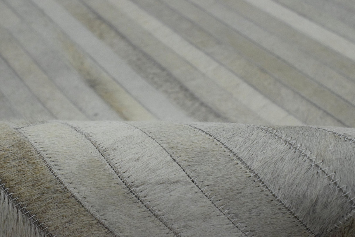 Handmade Hairon 5x8 Genuine Leather Handmade Ivory and Beige Area Rug | LR10