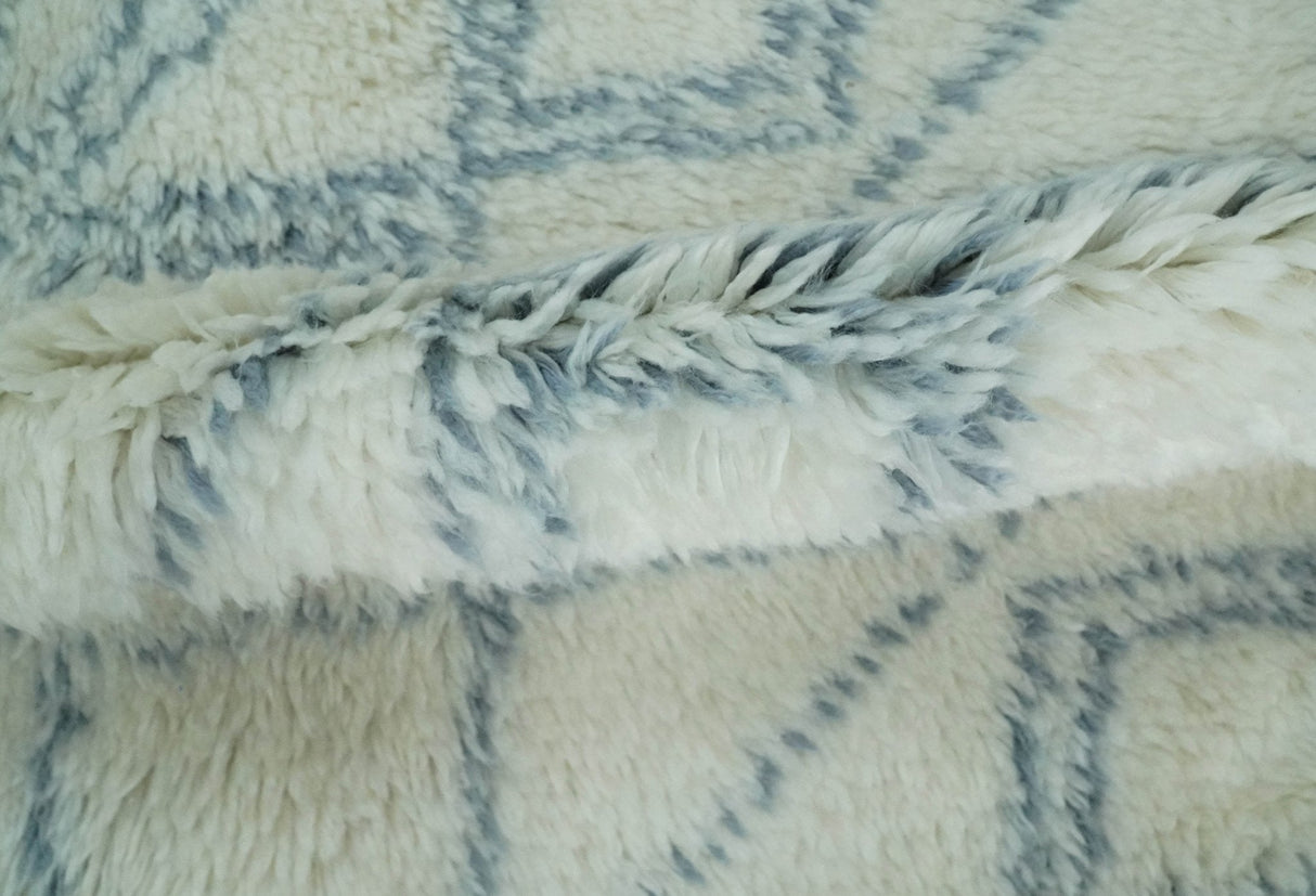 Ivory and Blue 4x6, 5x8 and 8x10 Moroccan Rug | White and Blue Wool Rug | TRD1713