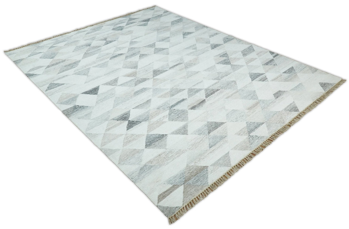 Ivory and Gray Boho Kilim Rug made with Fine Wool Blend | SE5