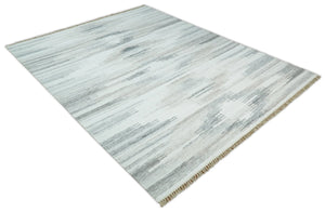 Ivory and Gray Kilim Rug made with fine wool and viscose | SE1