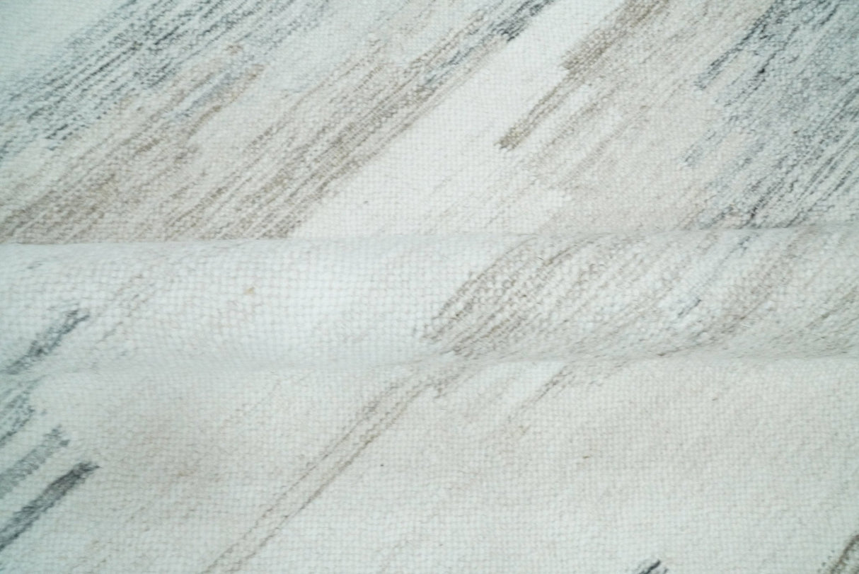Ivory and Gray Kilim Rug made with fine wool and viscose | SE1