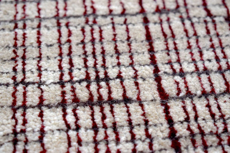 Ivory and Maroon Traditional Handmade Wool & Viscose 2x3 Area Rug | TRD140723