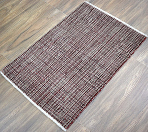 Ivory and Maroon Traditional Handmade Wool & Viscose 2x3 Area Rug | TRD140723