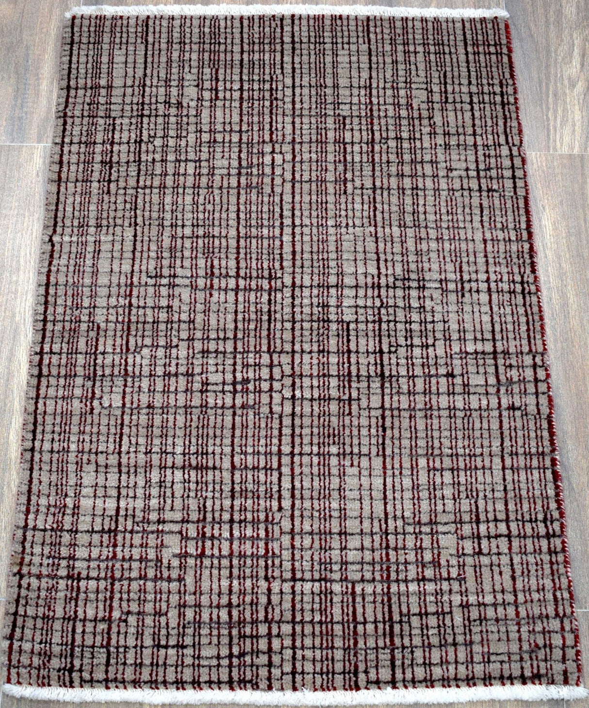 Ivory and Maroon Traditional Handmade Wool & Viscose 2x3 Area Rug | TRD140723