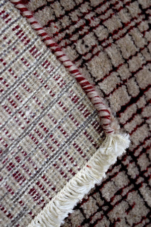 Ivory and Maroon Traditional Handmade Wool & Viscose 2x3 Area Rug | TRD140723