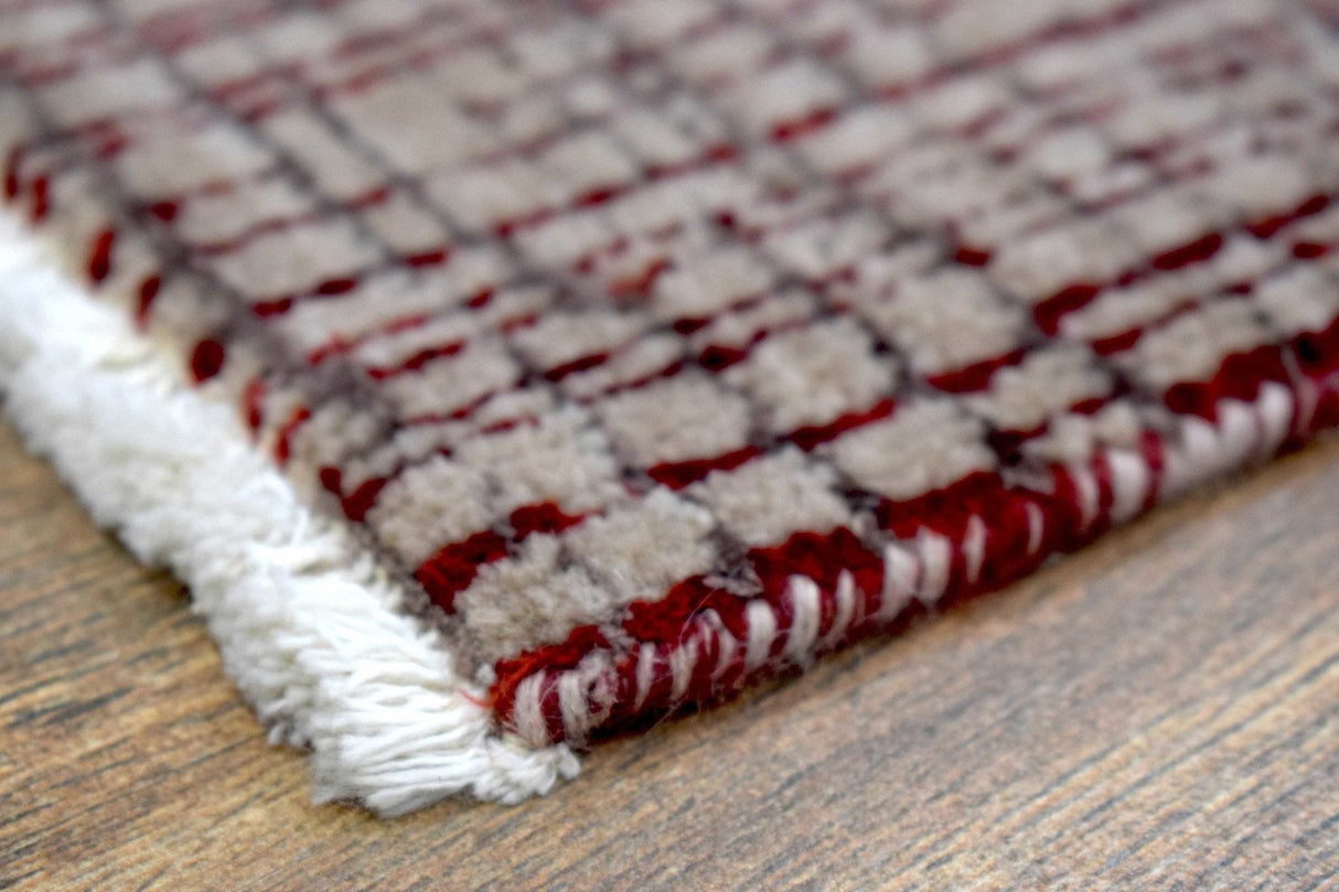 Ivory and Maroon Traditional Handmade Wool & Viscose 2x3 Area Rug | TRD140723