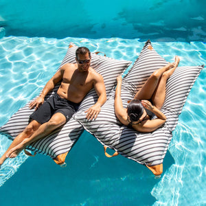 Lux Lagoon Lounger