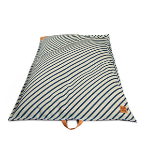 Lux Lagoon Lounger