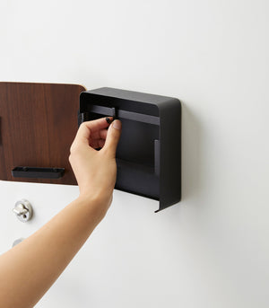 Magnetic Key Cabinet - Steel + Wood