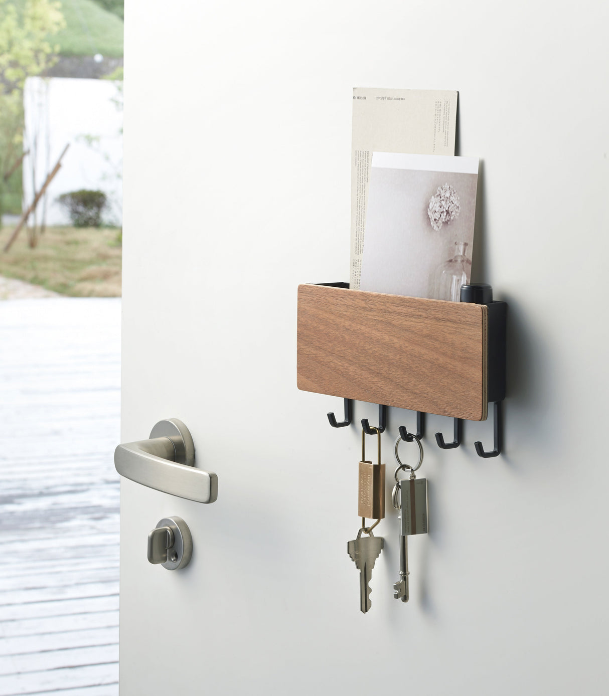 Magnetic Key Rack - Steel + Wood