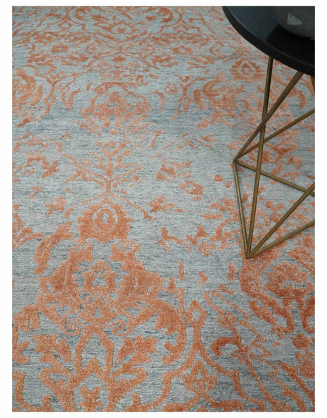 Modern 8x10 Silver and Rust Traditional Carved Pattern Handmade Wool Area Rug