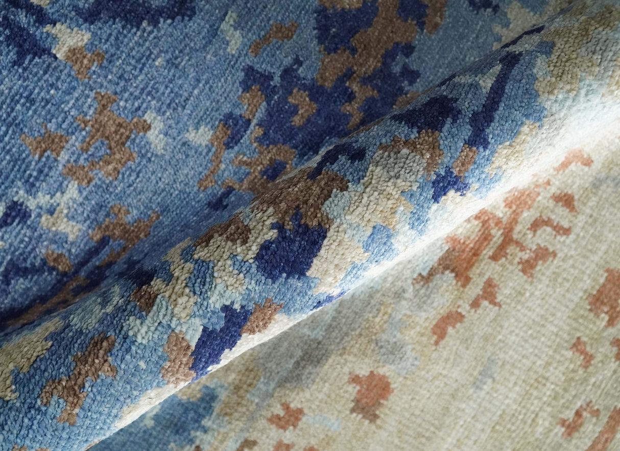 Modern Abstract 2x3 Multi Color Blue, beige Bamboo Silk Hand Knotted Area Rug | N2723