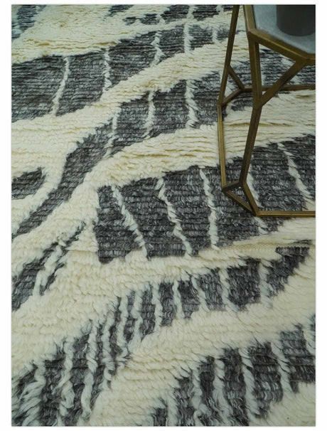 Modern Abstract 5x8 Ivory and Charcoal Texture Moroccan Style Plush Pile wool Rug