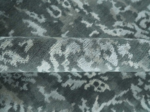 Modern Abstract Charcoal, Grey and Silver Hand Knotted 6x9.4 Floral Wool and Silk Area Rug