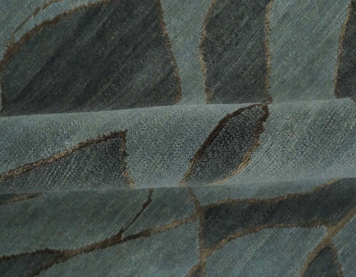 Modern Abstract Charcoal and Gray Hand loom 6x9 Wool and Art Silk Area Rug