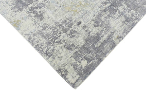Modern Abstract Gray and Ivory Rug made with Art Silk | TRD10131