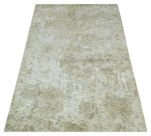 Modern Abstract Ivory, Green and Charcoal 5x8 Hand loom Wool and Viscose Area Rug