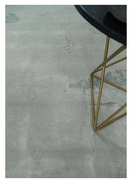 Modern Abstract Silver And Gray Hand knotted Art Silk Area Rug