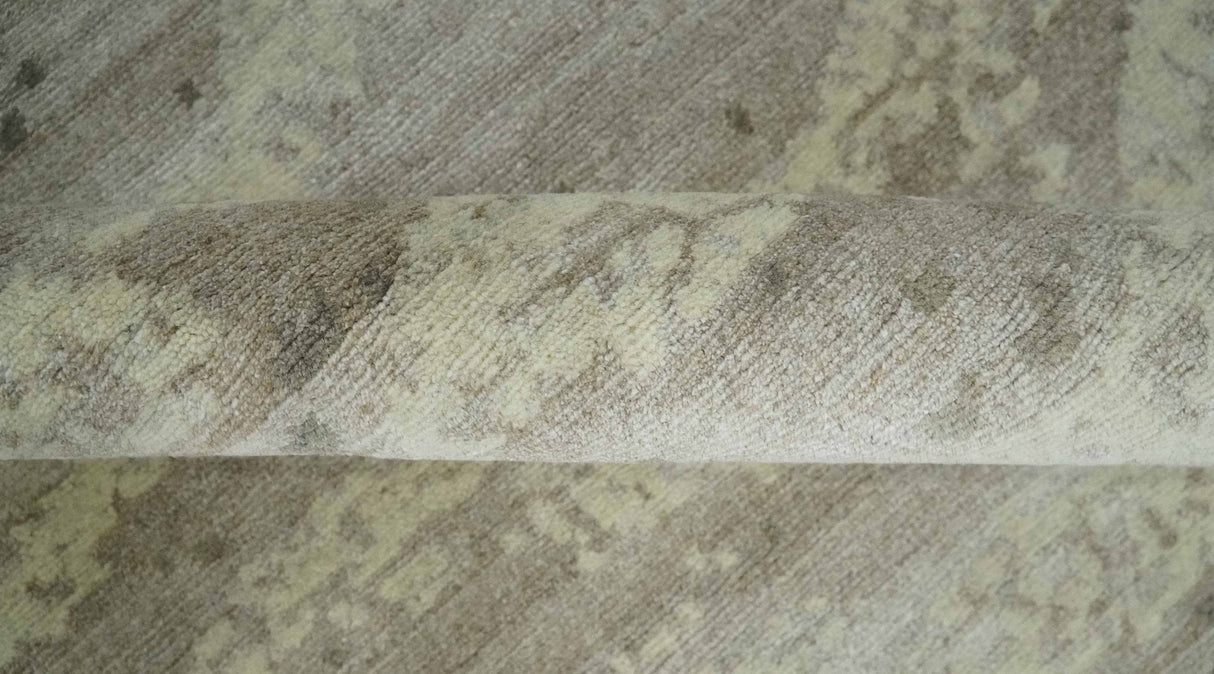 Modern Abstract Silver and Beige Hand knotted 6x9 Art Silk Area Rug