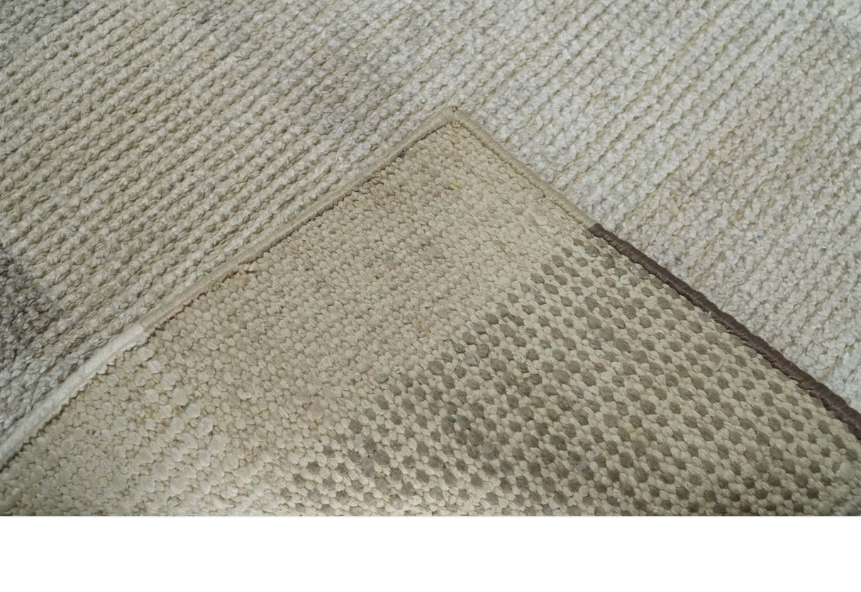 Modern Geometrical Hand knotted 2x3 Gray, Beige and Silver Area Rug | N5323