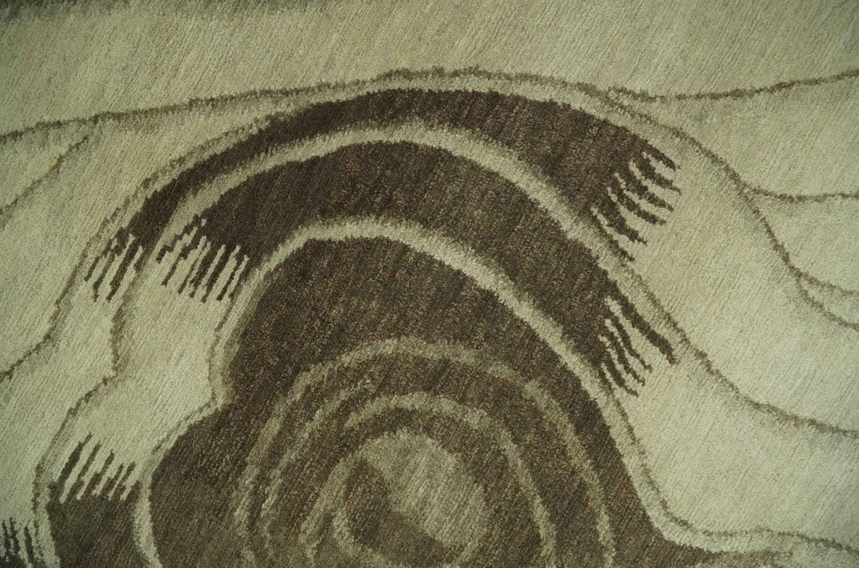 Modern Stripes Design Beige and Brown Hand loom 5.6x8 wool and art Silk Area Rug