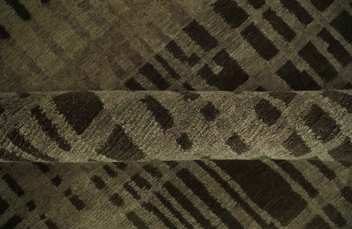 Modern Stripes Design Charcoal and Greenish Brown 6x8 Hand knotted wool area Rug