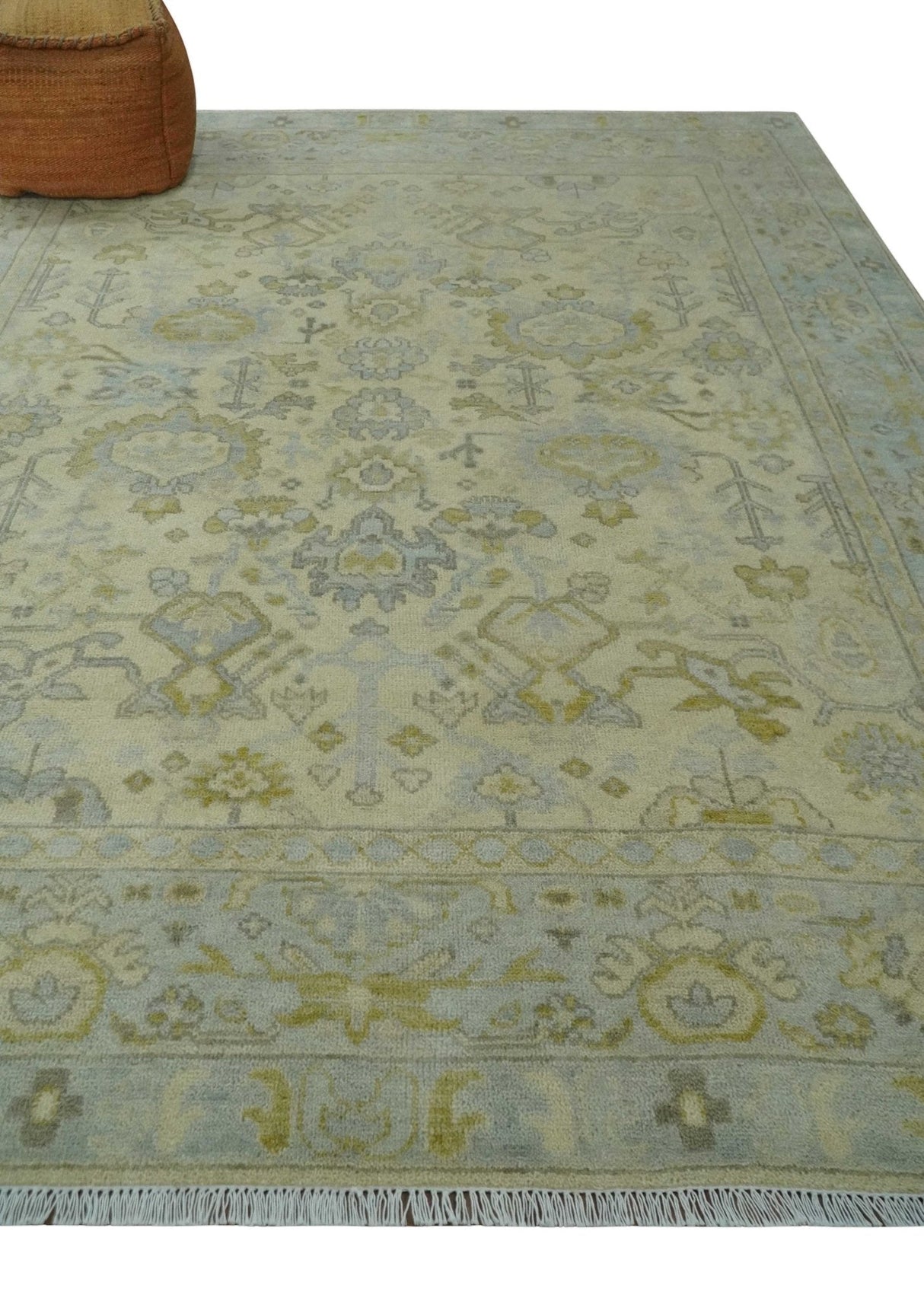 Neutral Beige and silver 8x10 Traditional Antique Finish Hand knotted Wool Area Rug