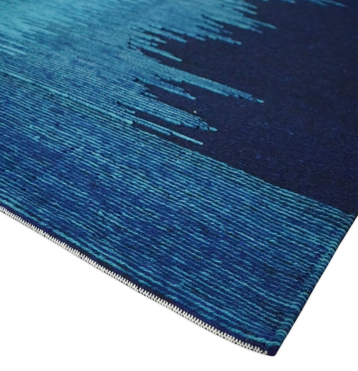 Ombre Blue 5x7 Abstract Wool Hand Knotted Southwestern Lori Rug | KNT37