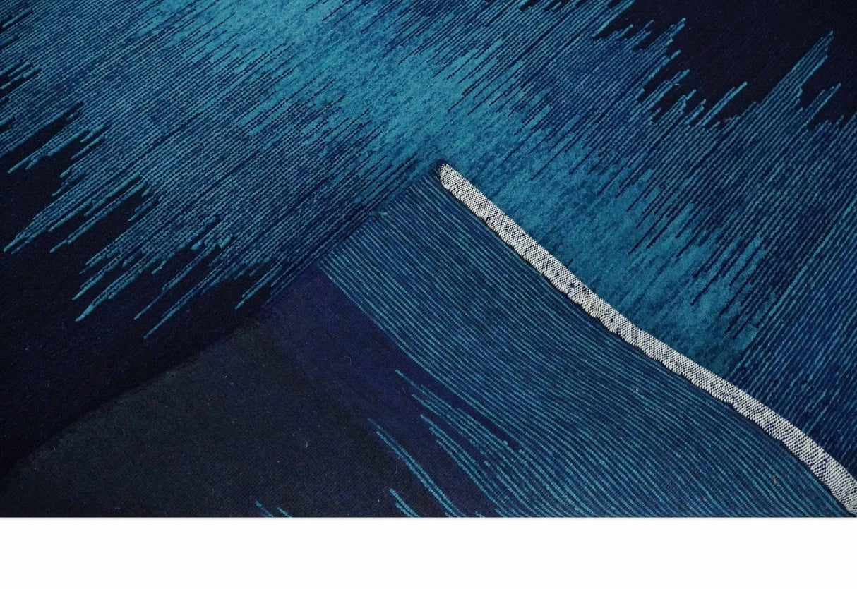 Ombre Blue 5x7 Abstract Wool Hand Knotted Southwestern Lori Rug | KNT37