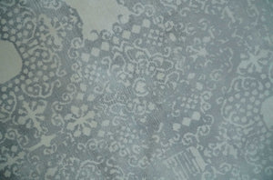 Premium Style Gray and Ivory Traditional Ikat Large design 5.6x8 Hand loom Wool and Viscose Area Rug