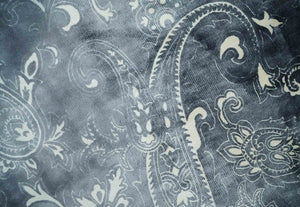 Premium look Charcoal, Ivory and Silver Hand loom Traditional Boteh Design Wool and Viscose Area Rug