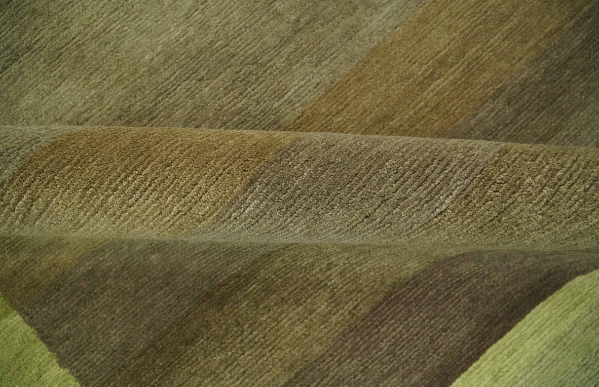 Shades of Green Modern Geometrical Stripes Design Hand loom 5x8 wool Area rug