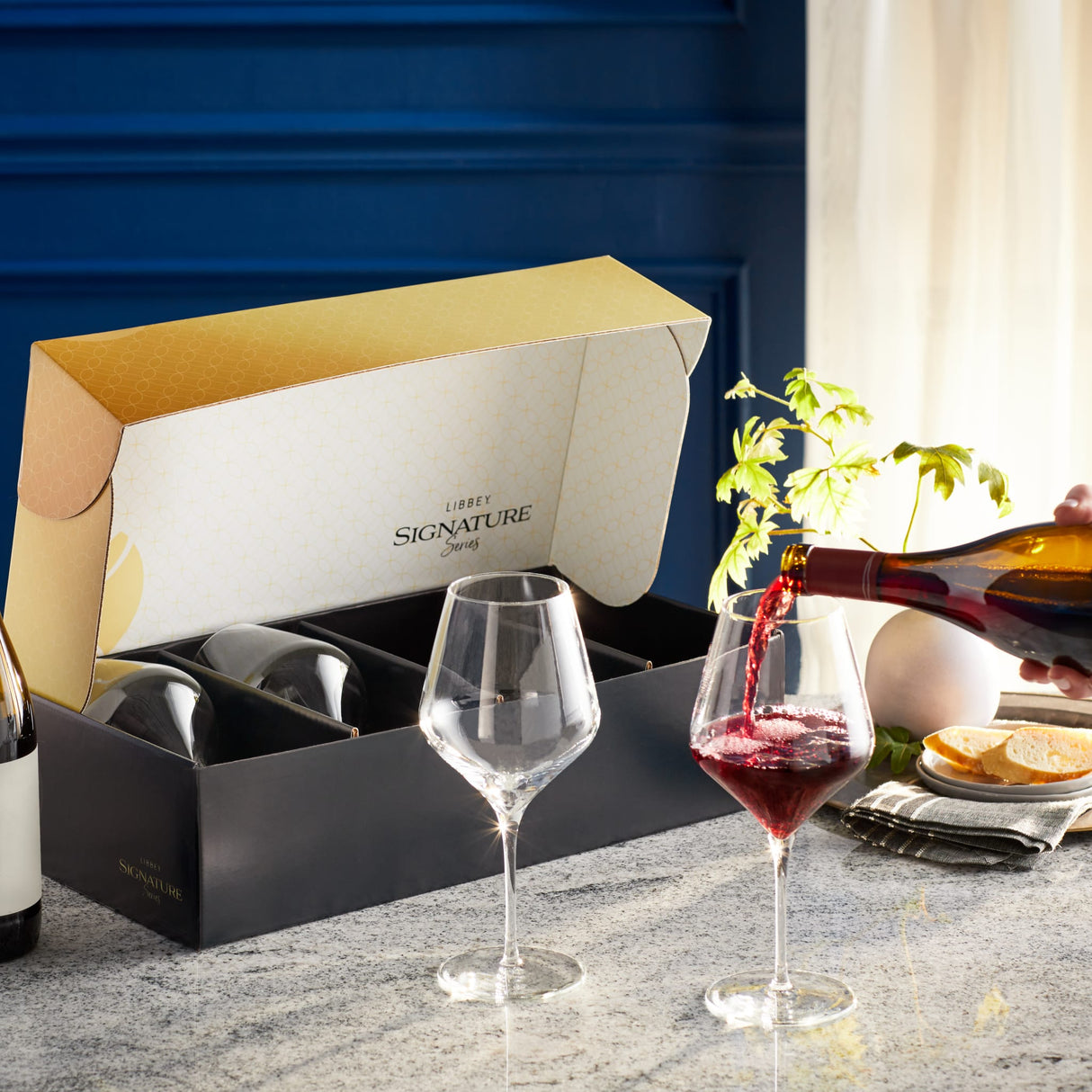 Signature Greenwich Red Wine Gift Set of 4, 24 ounce