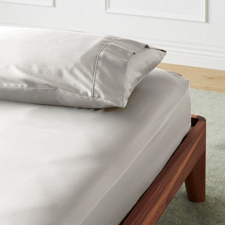 Signature Sateen Fitted Sheet