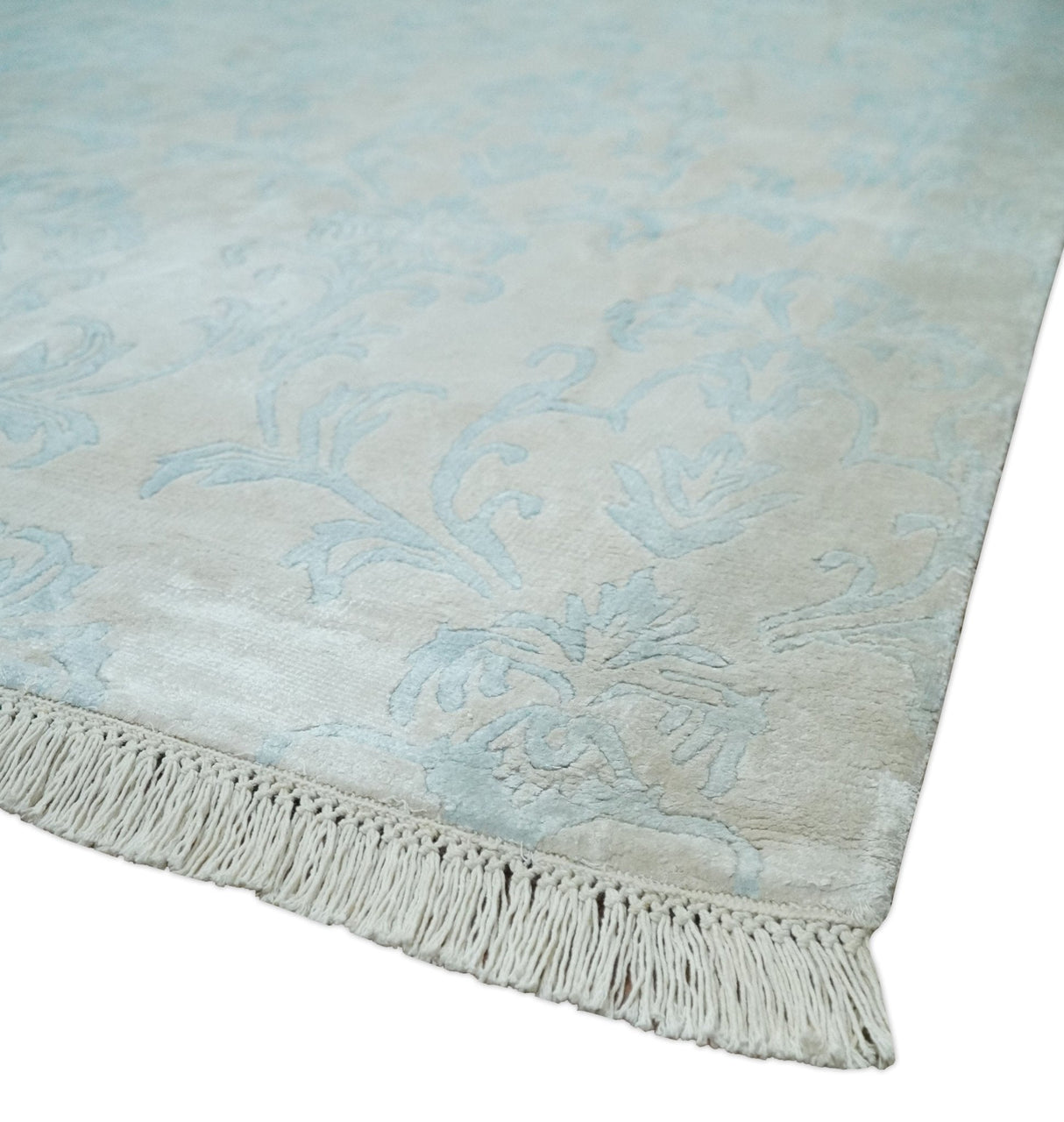 Silky 8x10 Silver and Aqua Handmade Floral Design Art Silk Area Rug