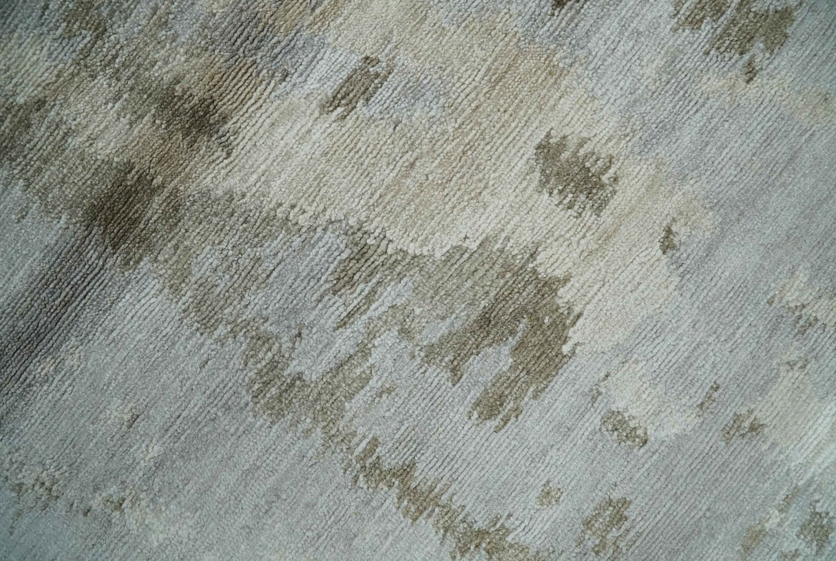 Silver, Beige and Gray Modern Abstract Hand knotted 6x9 Bamboo Silk Area Rug