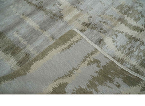 Silver, Beige and Gray Modern Abstract Hand knotted 6x9 Bamboo Silk Area Rug