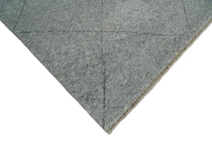 Silver and Gray Hand Woven 8x10 Trellis Moroccan Rug Made with Fine Wool | TRDCP78810