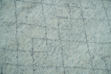 Silver and Gray Hand Woven 9x12 Trellis Moroccan Rug Made with Fine Wool | TRDCP101912
