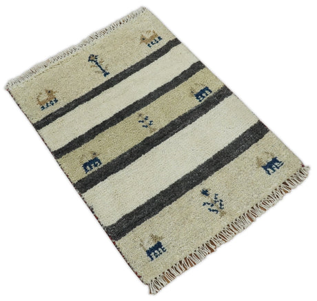 Small 1.5x2 White and Gray Wool Hand Knotted traditional Vintage Antique Southwestern Tribal Gabbeh | TRDCP357152