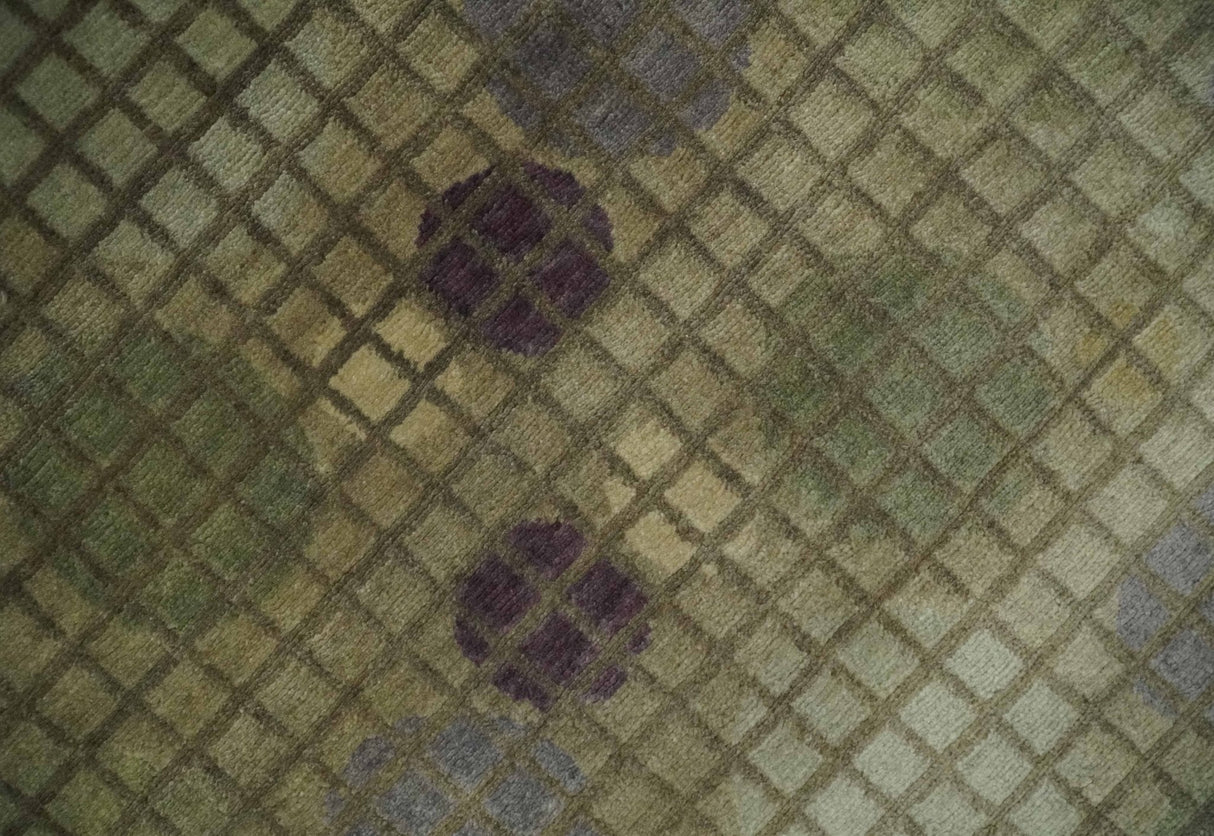 Soft Green, Olive and Purple Geometrical Polka Dot 5x8 Hand knotted Rug