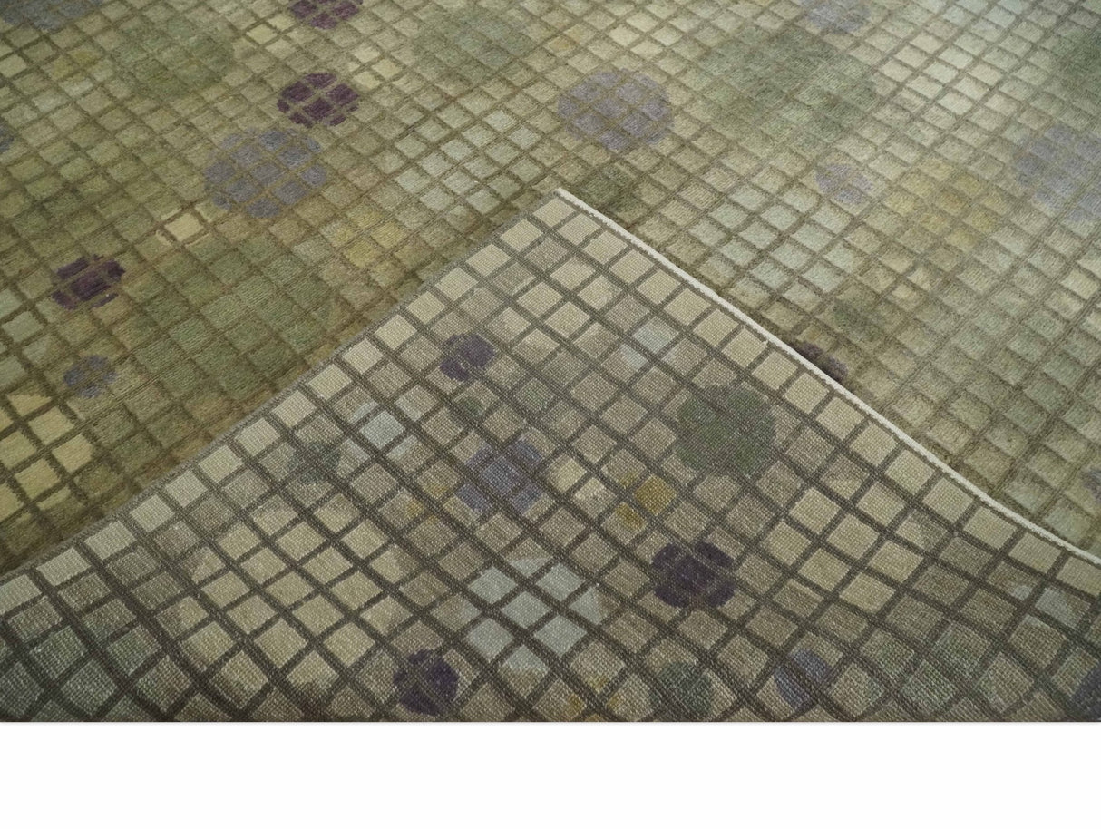 Soft Green, Olive and Purple Geometrical Polka Dot 5x8 Hand knotted Rug