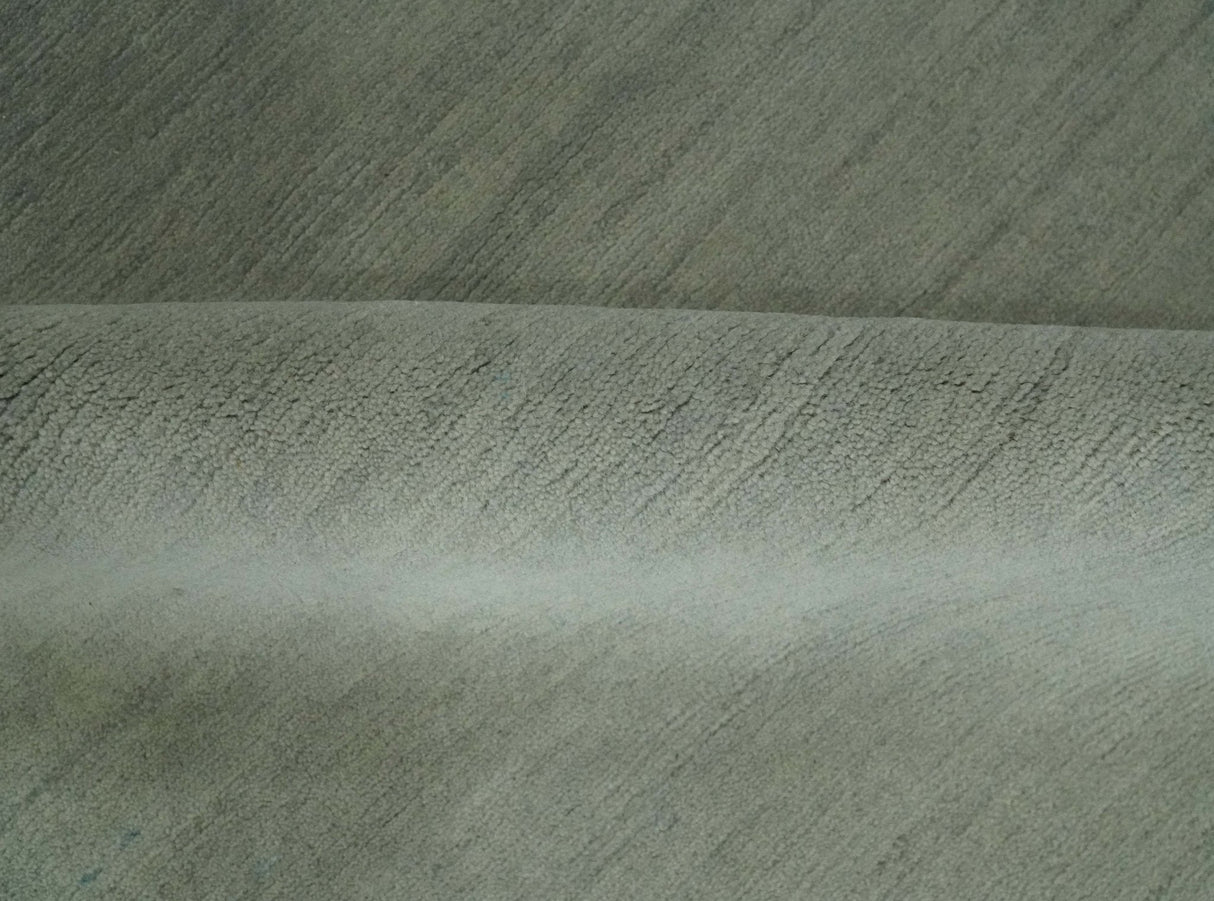 Solid Plain Ivory and Charcoal 5.6x8 wool and Art Silk Area Rug