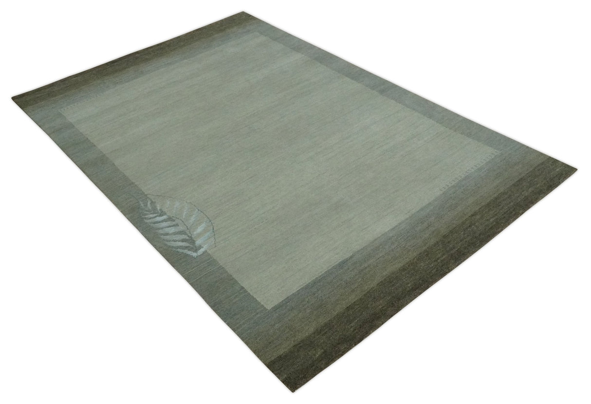 Solid Plain Ivory and Charcoal 5.6x8 wool and Art Silk Area Rug
