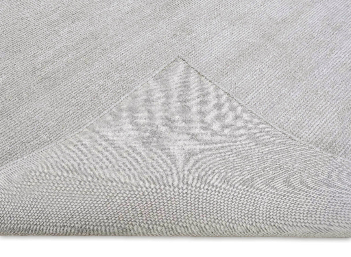 Solid Taupe Silver Rug | Made with wool and viscose blend | TRD171