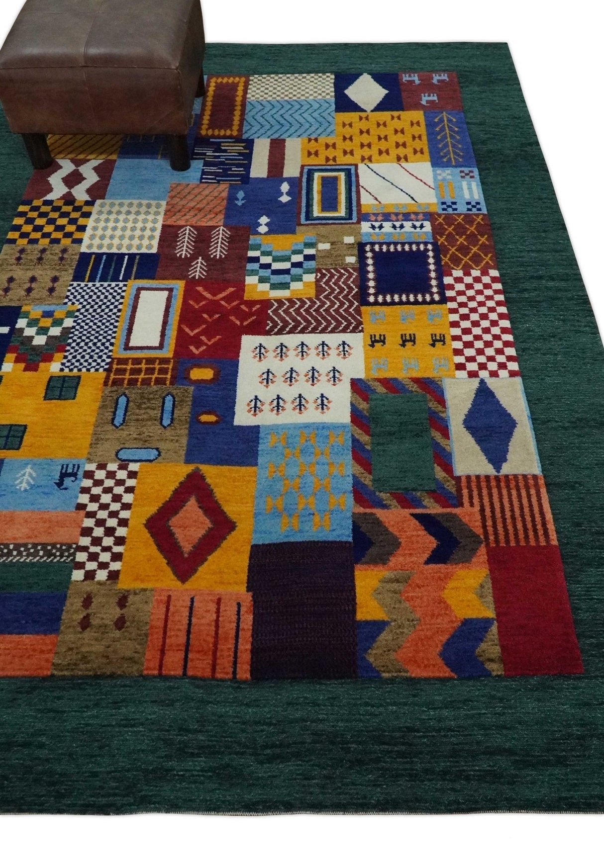 Soumak loop and cut 5x7 Multicolor Shapes Modern Artistic Wool Hand Woven Rug | KNT41